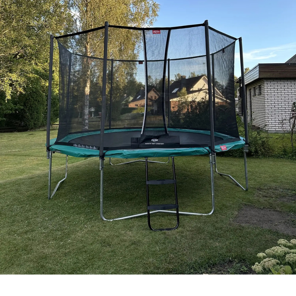 BERG Favorit Regular 430 Sort + Safety Net Comfort - Trampolin Cirkulær - 430 cm - Bedste trampolin - Havekrogen.dk